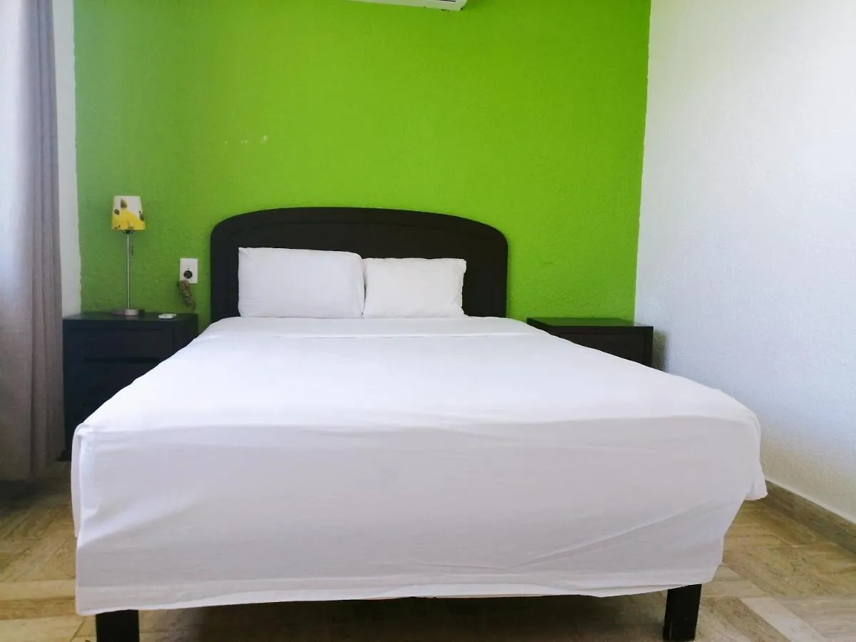 Nirvana Hotel - Cancun Hotel Zone מקסיקו